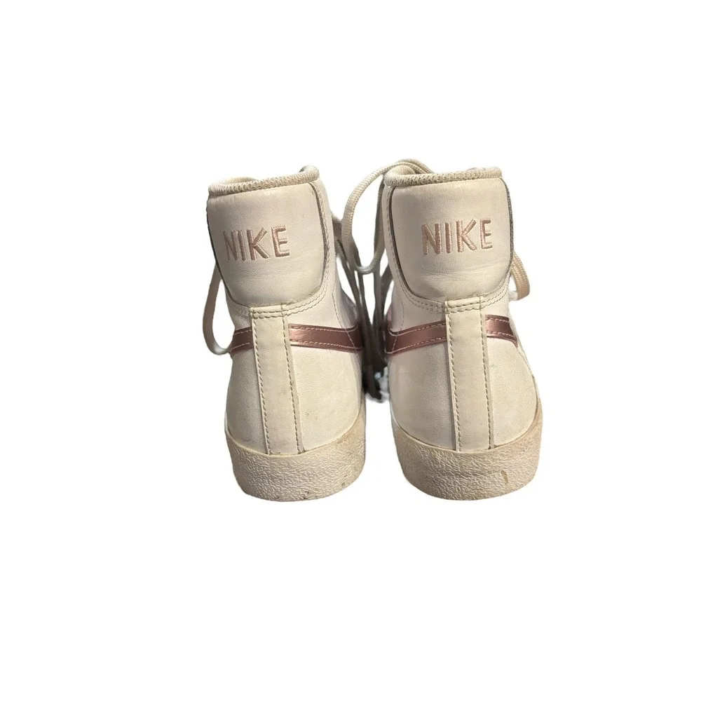 Nike Blazer Mid 77 White Pink‎ Glaze Size 7Y